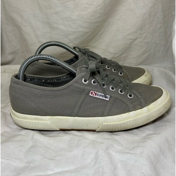 Superga 2750 Classic Gray Sneaker Women’s size 9 - Picture 1 of 7